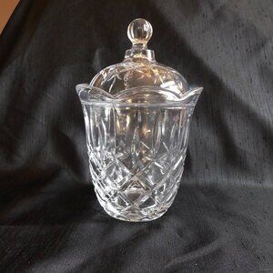 Cut Crystal Biscuit Barrel with Lid # 22948